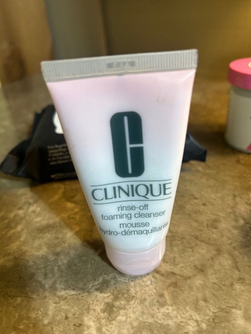 Neutrogena, Olay, Aveeno, Clinique, Garnier, FMG SkinCare and Eye Makeup Bundle - Picture 10 of 13